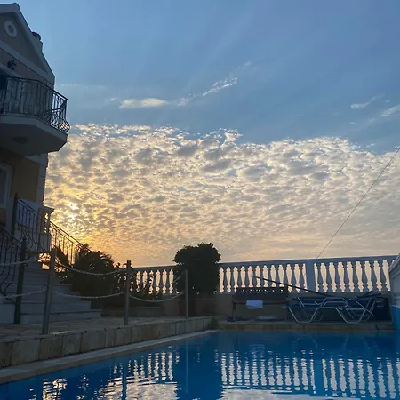 Irini's Lejlighed